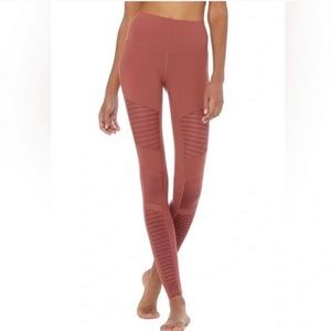 ALO yoga Moto Leggings